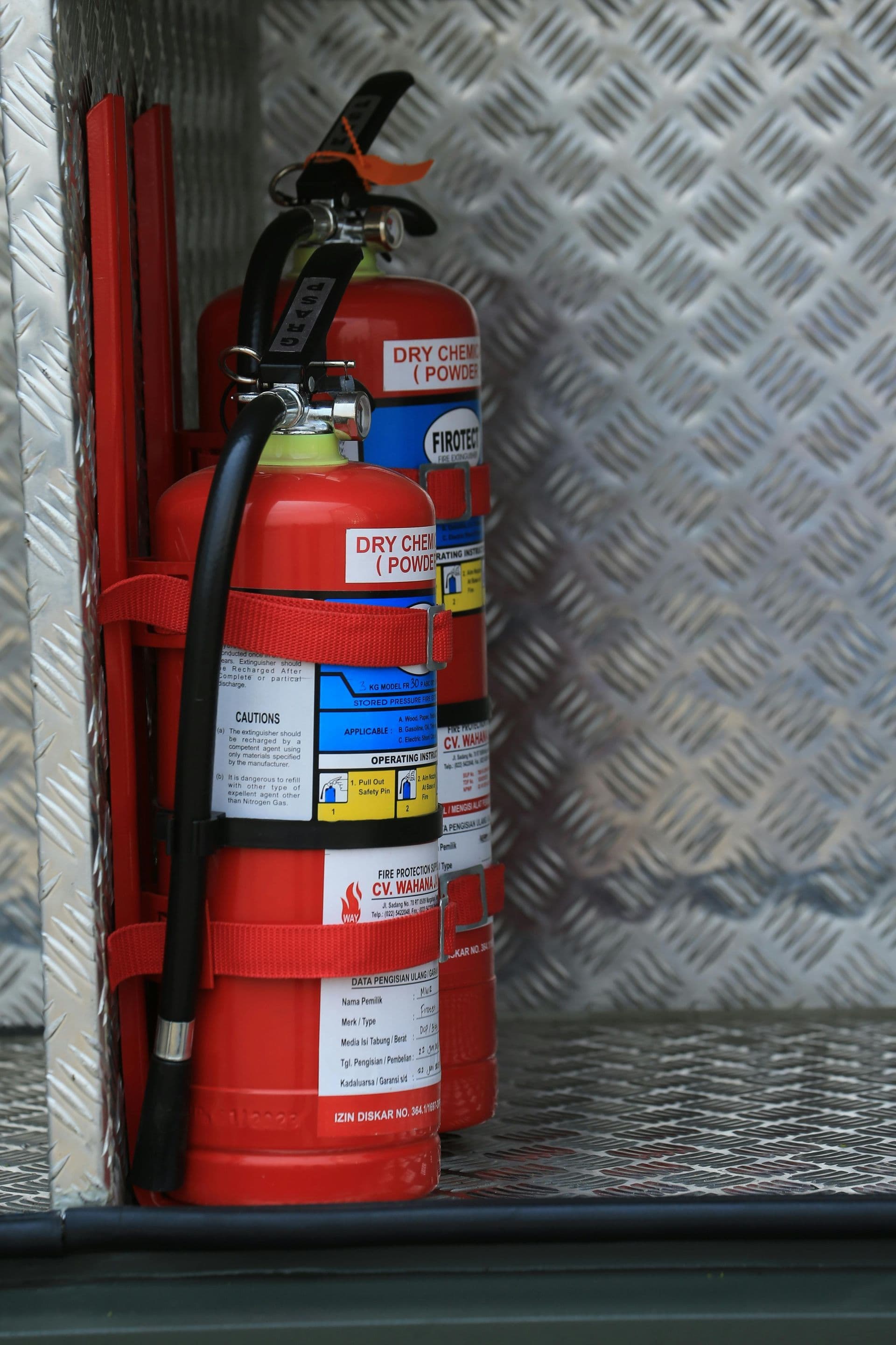 Fire extinguisher compartment